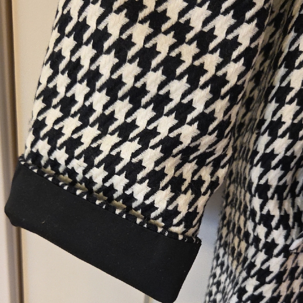 Jones New York Black and White Houndstooth Trench Coat REVERSABLE - Picture 7 of 8